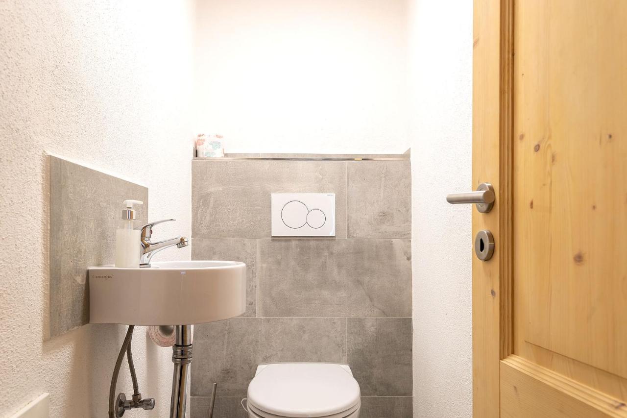 Alpen-Hostel - Apartment Talstation Mit Motorradvermietung Memmingen Eksteriør billede